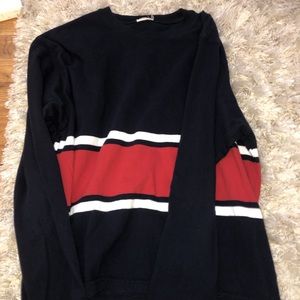 Brandy Melville long sleeve shirt